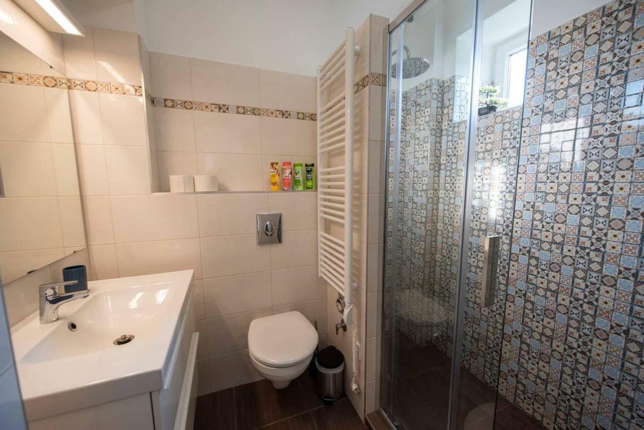 Viola Family Apartman Free Parking Beci Exterior foto