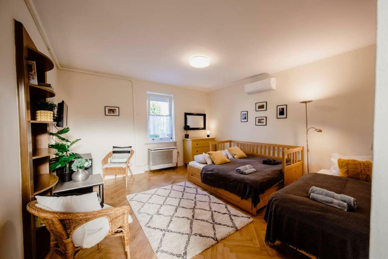 Viola Family Apartman Free Parking Beci Exterior foto